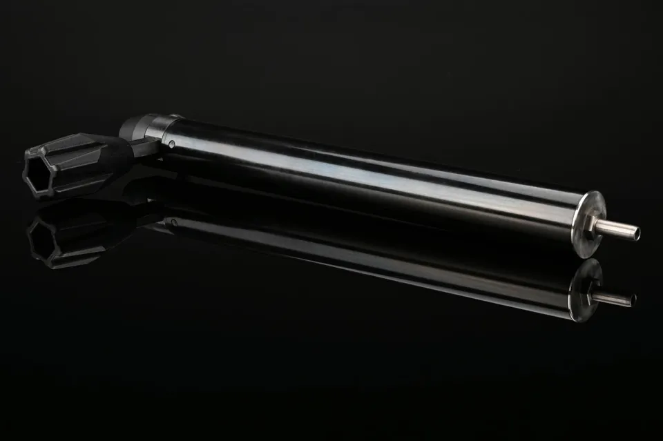 Silverback TAC-41 SBA-CYL-30 culasse complète droitière silencieuse
